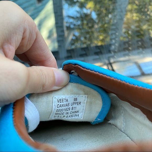 Ralph Lauren Veeta Canvas Fashion Tennis Shoes - Picture 8 of 10